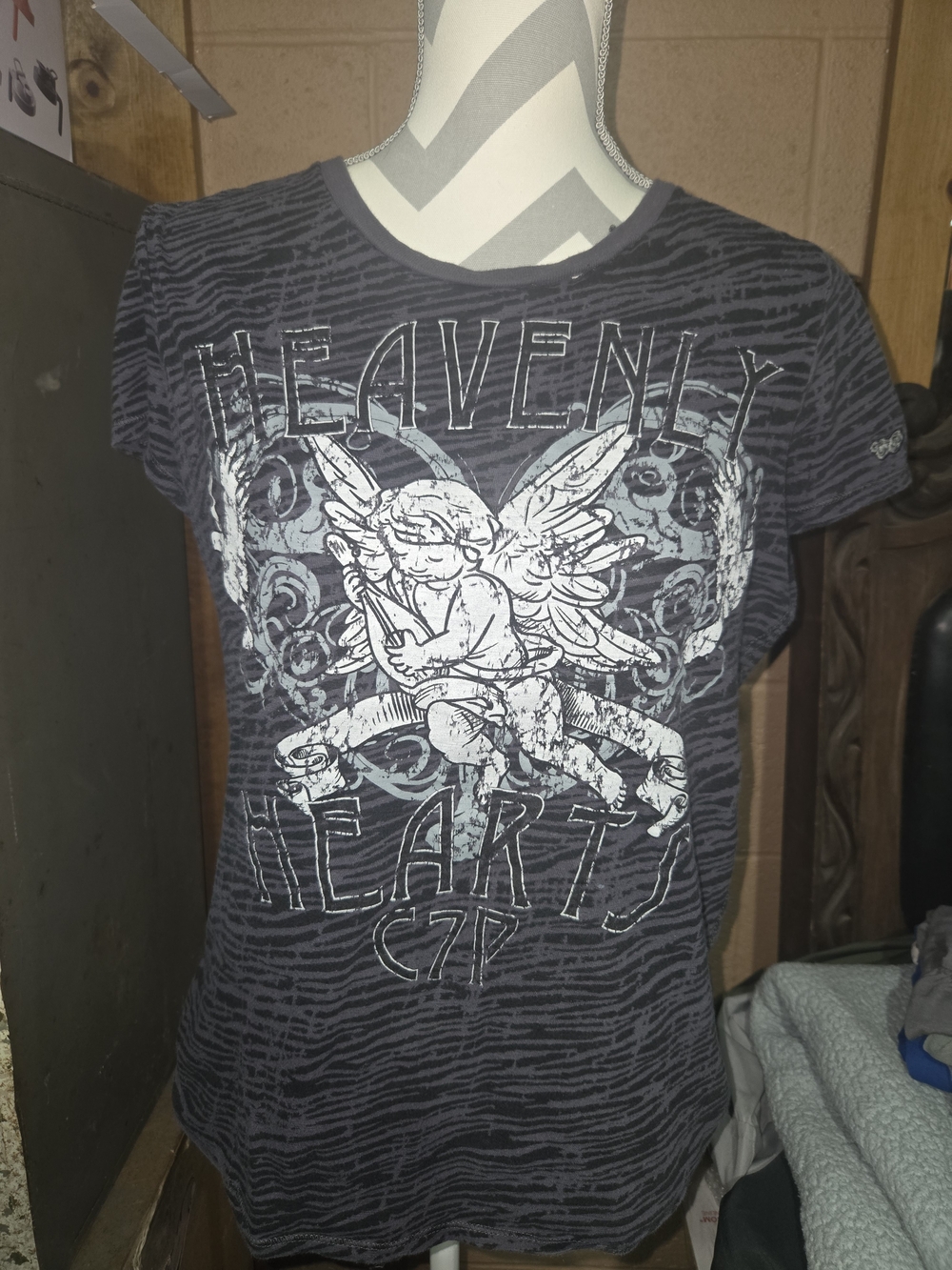 C7P Heavenly Hearts Graphic Tee - Charcoal Gray